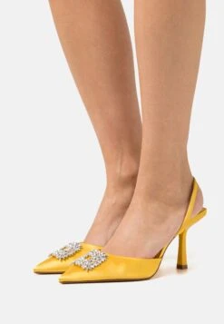 Aldo Pumps - Medium Yellow